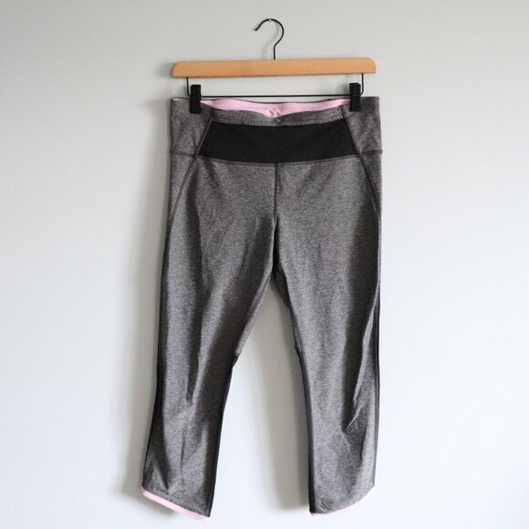 Lululemon Women's Pink/Grey Size 8 Pockets Activewear Crop Stretch Leggings - Picture 1 of 11